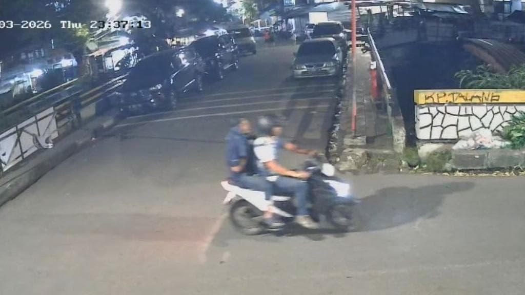 Helm Ungu dan Botol Kimia: Titik Balik Investigasi Penyerangan Andrie Yunus yang Sempat Terlewat