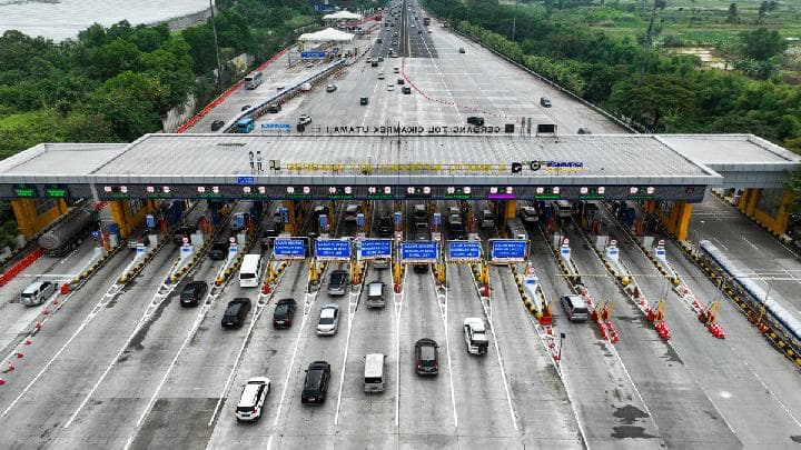 Strategi One Way Polri di Tol Trans Jawa: Solusi Atau Beban Baru Bagi Pemudik?