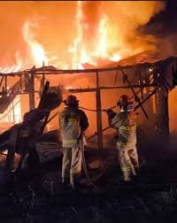 Dari Korsleting ke Kobaran Besar: Analisis Mendalam Insiden Pabrik Plastik Bekasi dan Pelajaran Keselamatan yang Tak Boleh Diabaikan