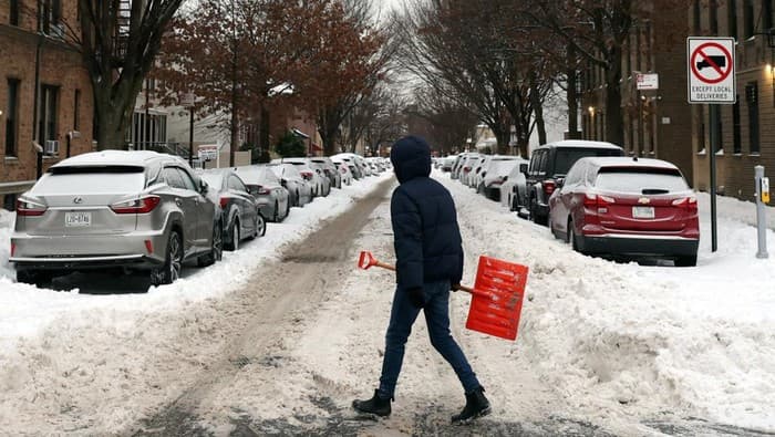 Ketika Langit Amerika Utara Berubah Jadi Putih: Kisah Badai Salju Februari 2026 yang Mengubah Segalanya